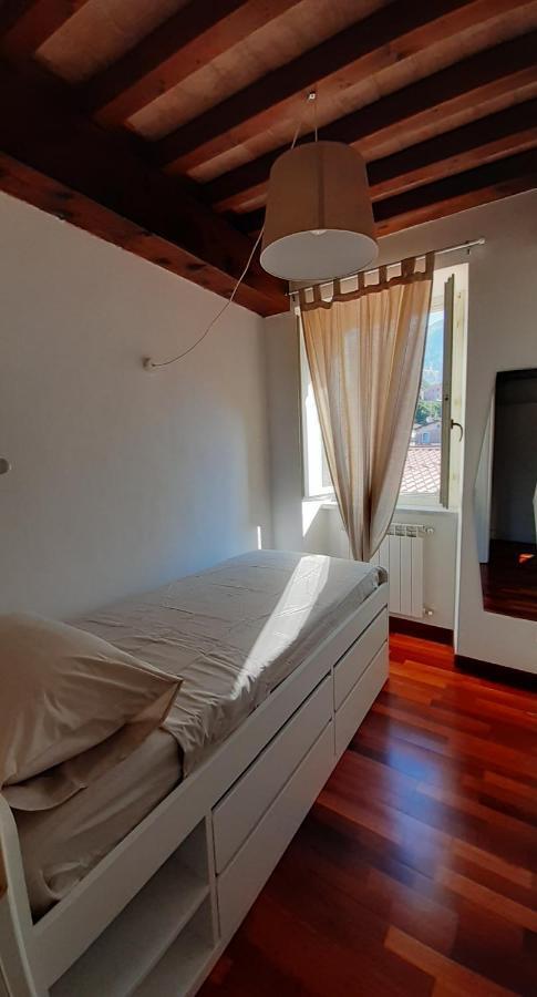 Apartamento il nido dell'arancio Carrara Exterior foto